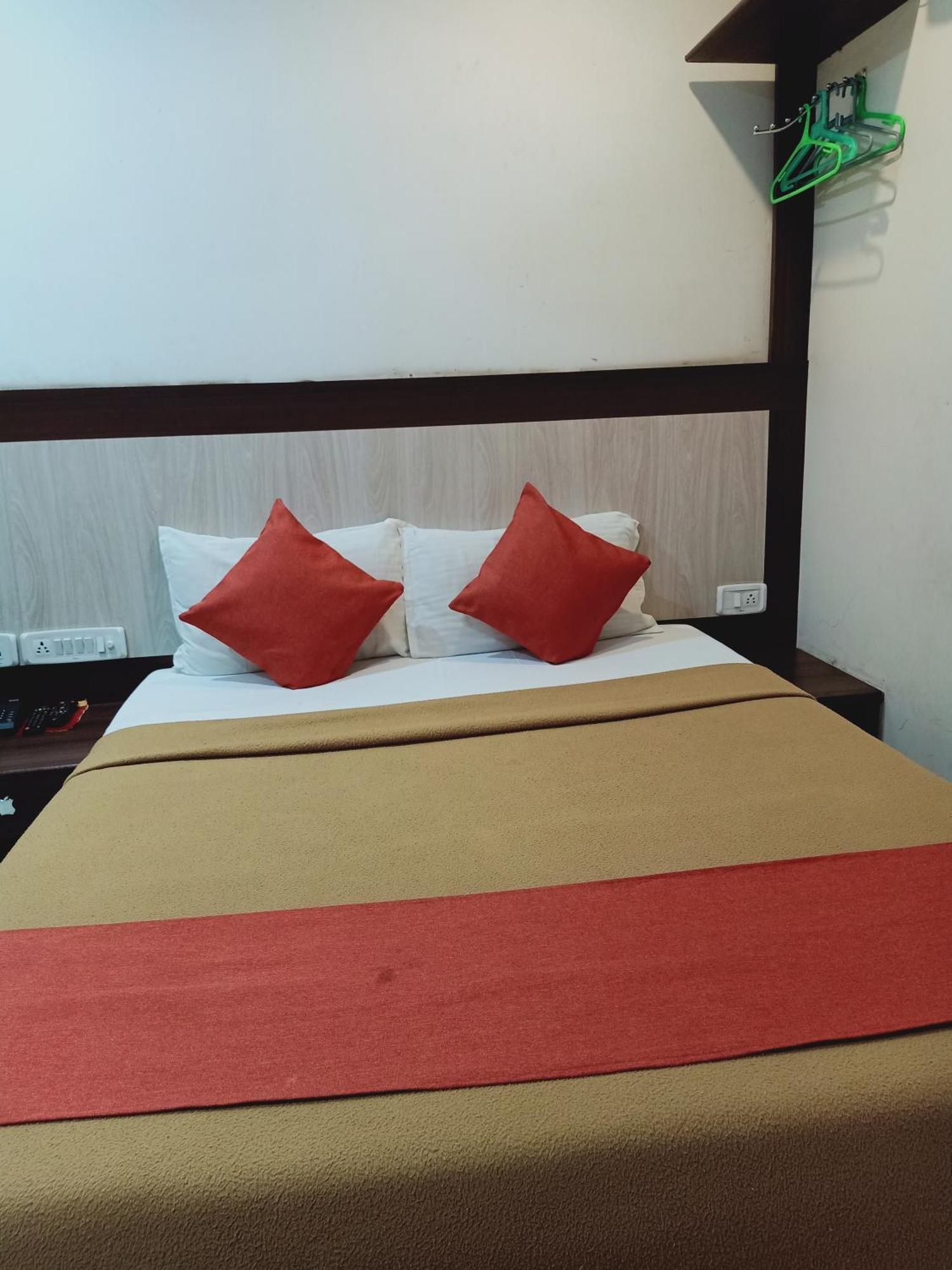 Hotel Neem Tree Hyderabad Airport Shamshabad Eksteriør bilde