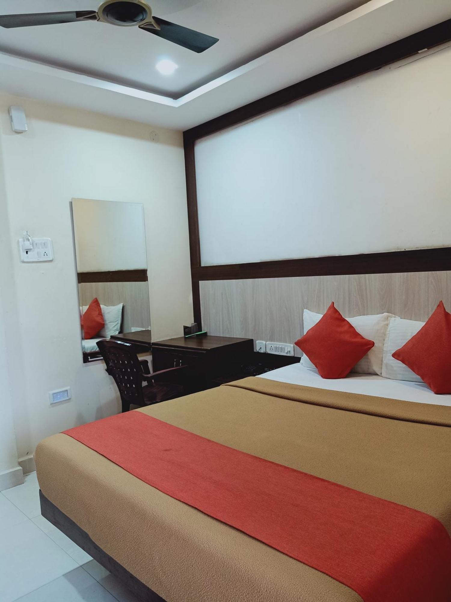 Hotel Neem Tree Hyderabad Airport Shamshabad Eksteriør bilde